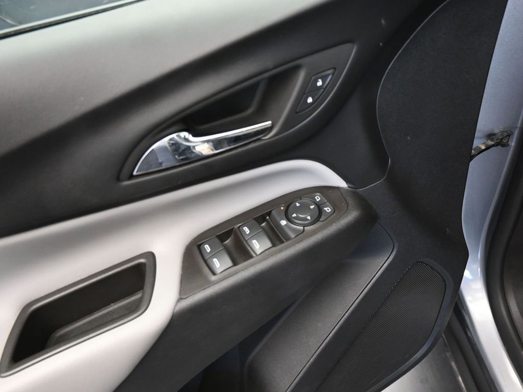 Used 2023 Chevrolet Equinox LT image 26
