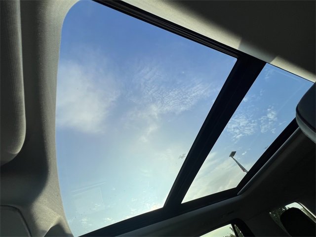 New 2025 Ford Expedition Active image 15