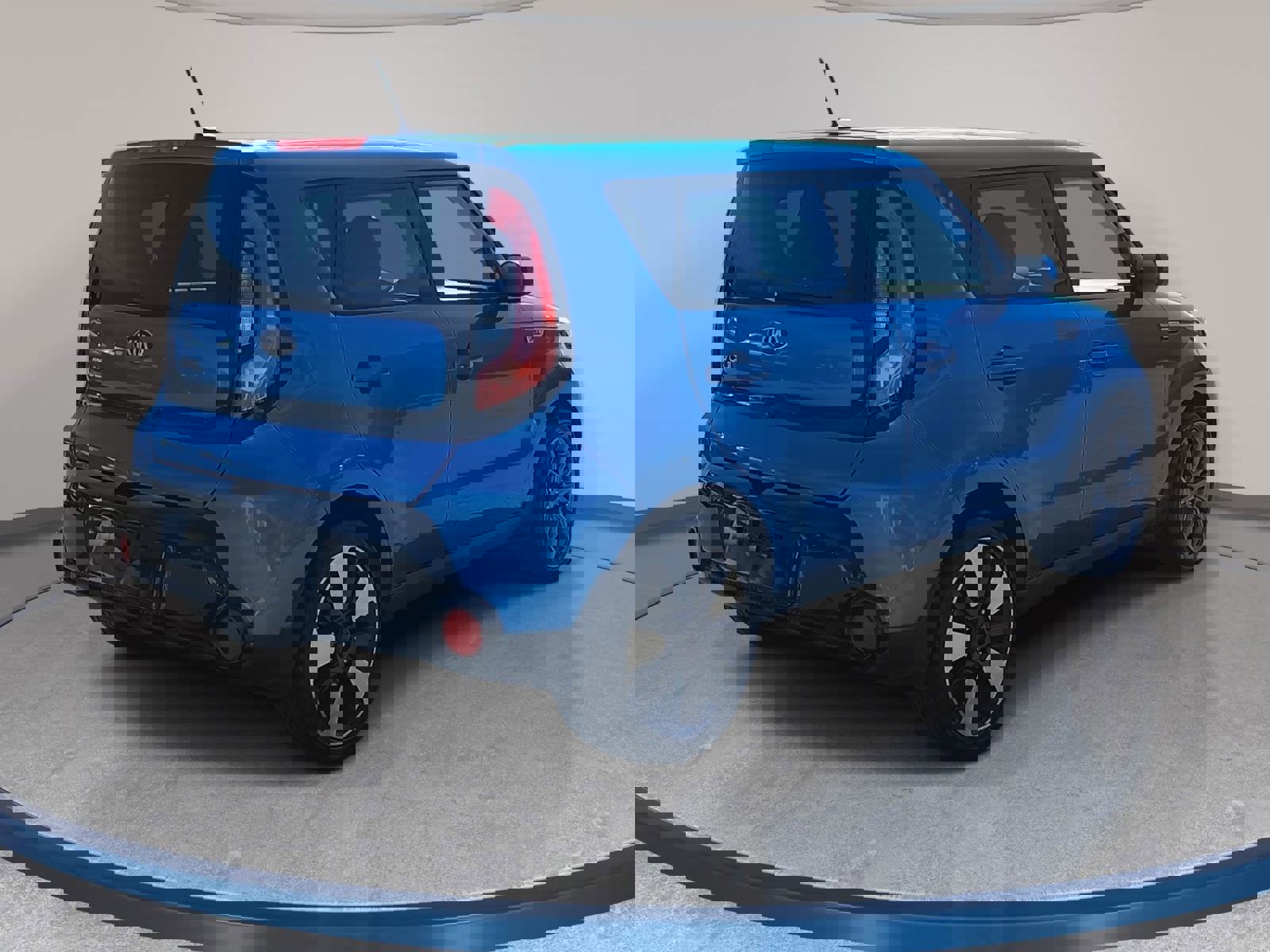 Used 2016 Kia Soul + w/ Designer's Package image 5