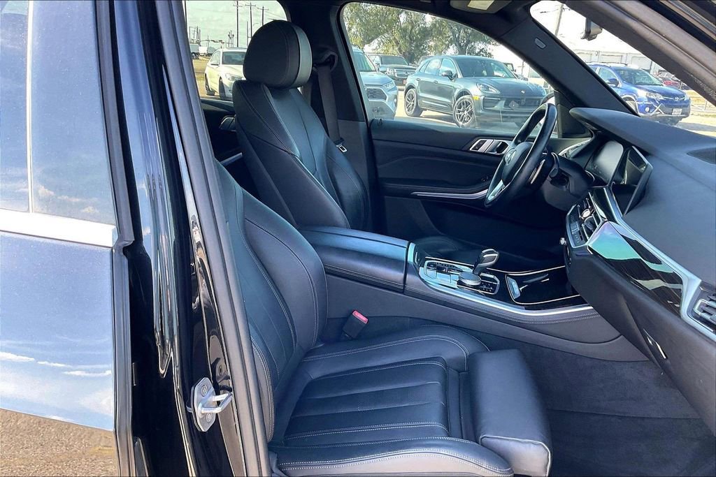 Used 2019 BMW X5 xDrive40i w/ Convenience Package image 30