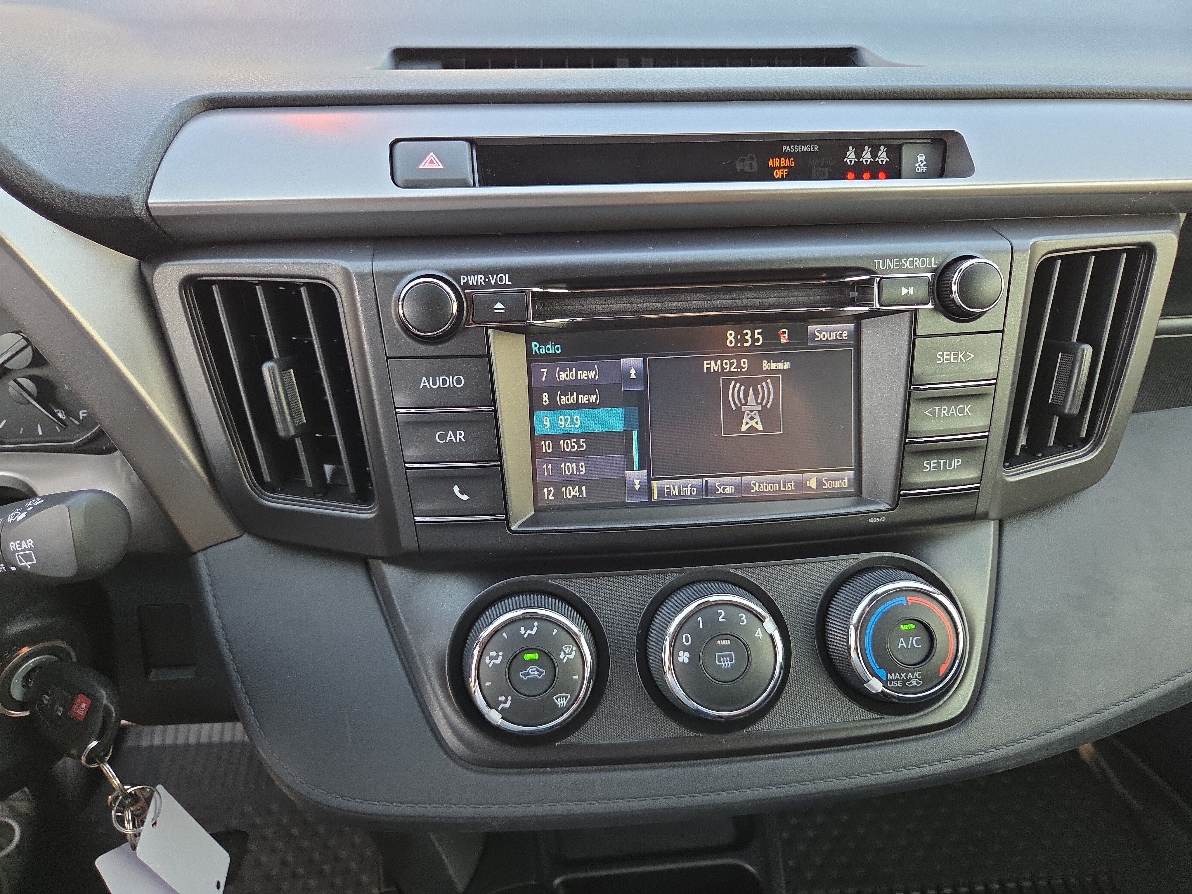 Used 2018 Toyota RAV4 LE w/ All Weather Liner Package AWD/4WD image 26