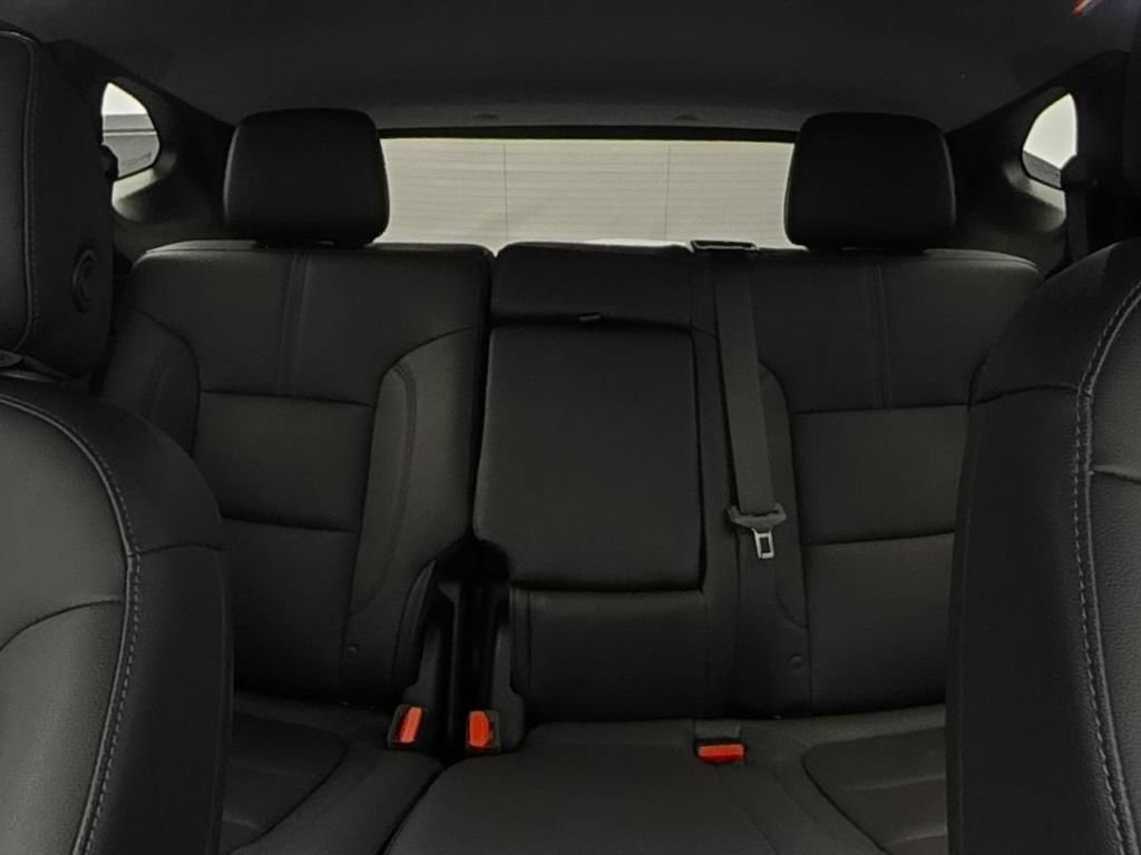 Used 2022 Chevrolet Blazer LT AWD/4WD image 10