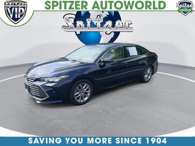 Used 2021 Toyota Avalon XLE w/ Moonroof Package AWD/4WD image 5