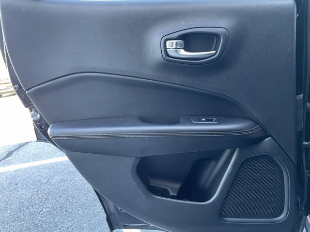 Used 2018 Jeep Compass Limited image 23