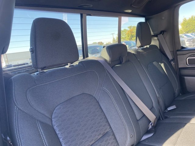 New 2026 RAM 1500 4x4 Crew Cab image 30
