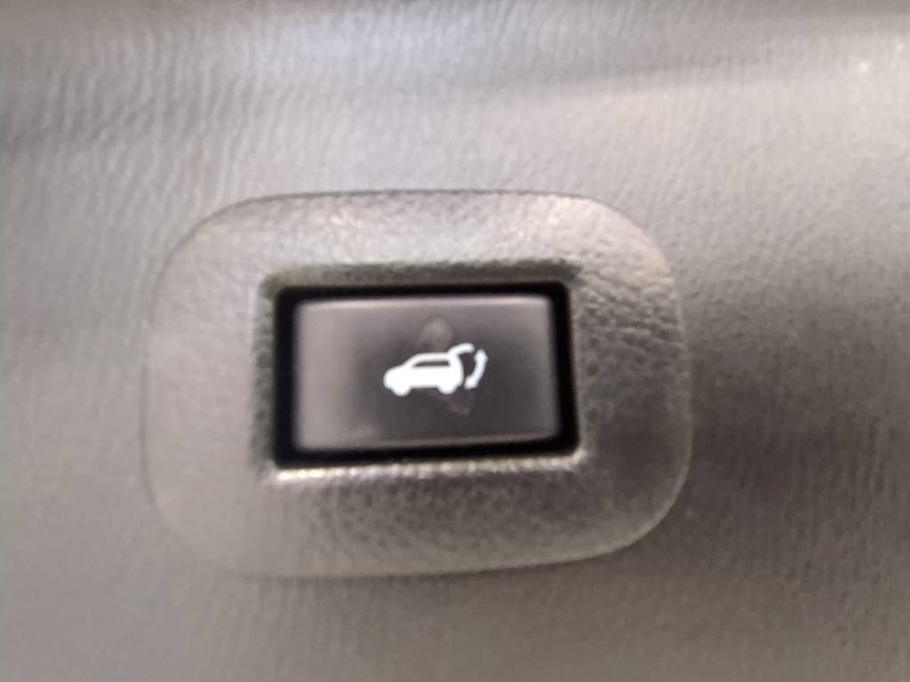 Used 2021 INFINITI QX80 Sensory w/ Cargo Package AWD/4WD image 33