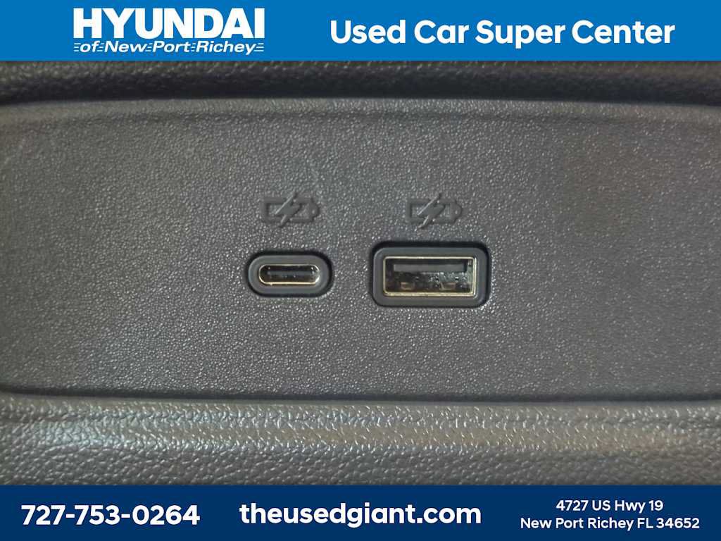 Used 2024 Chevrolet Trax LT w/ Driver Confidence Package FWD image 15