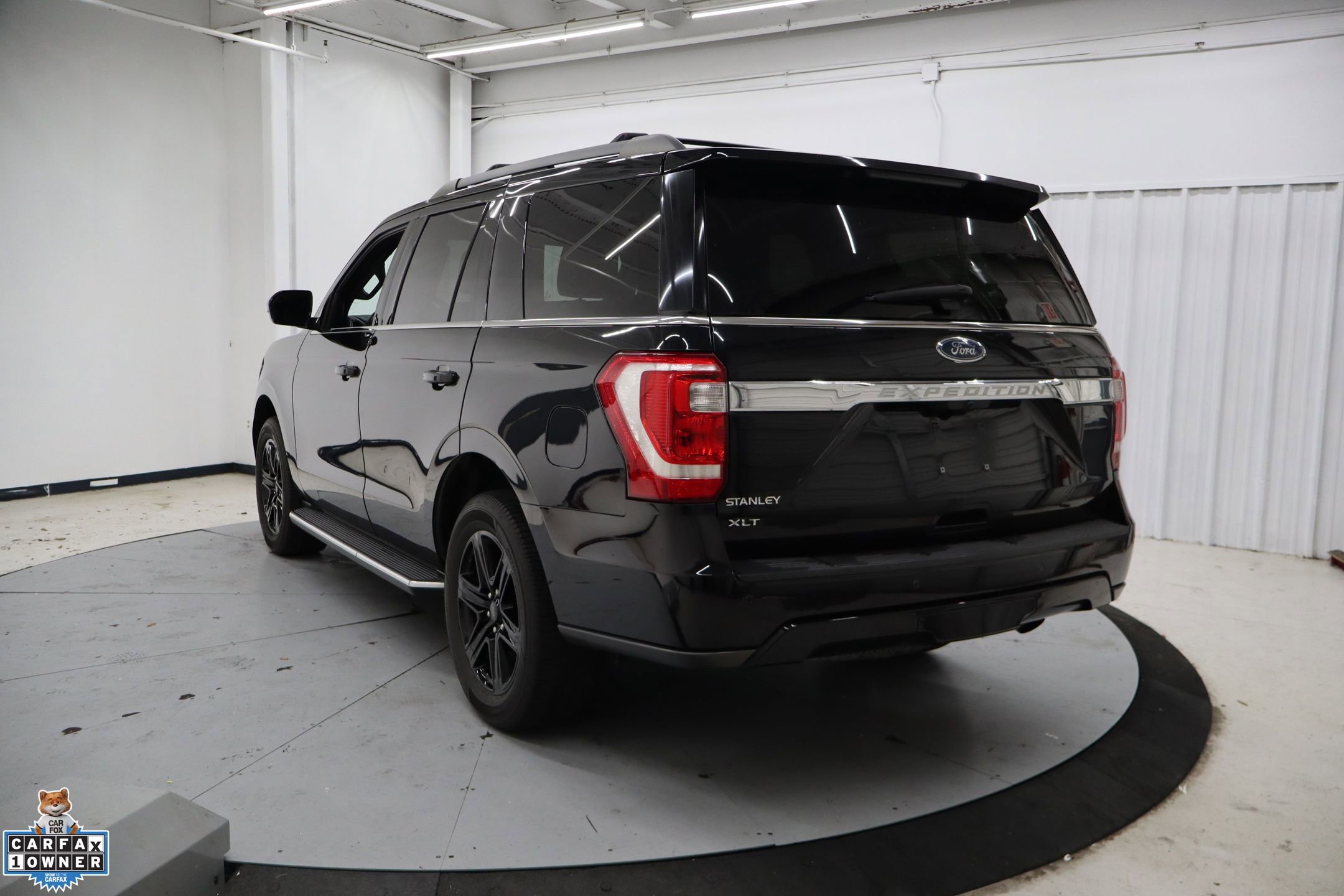 Used 2021 Ford Expedition XLT image 8