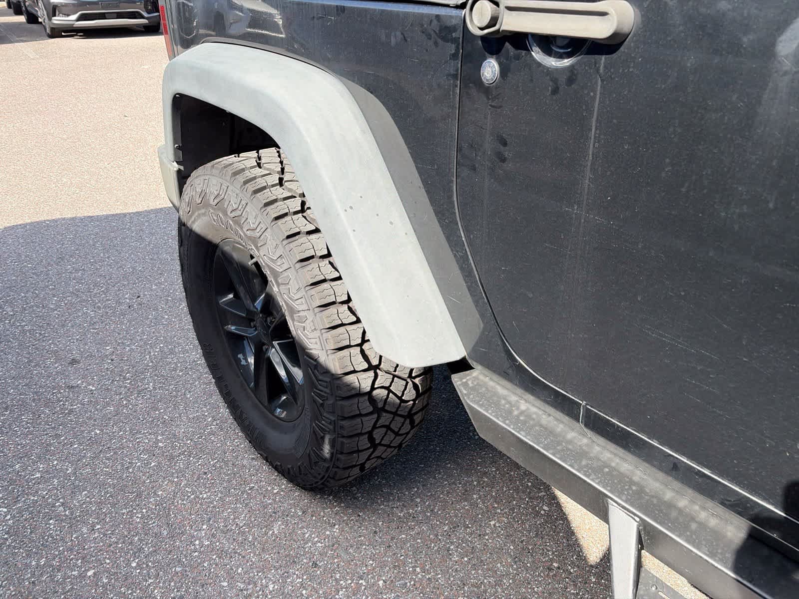 Used 2007 Jeep Wrangler X AWD/4WD image 3