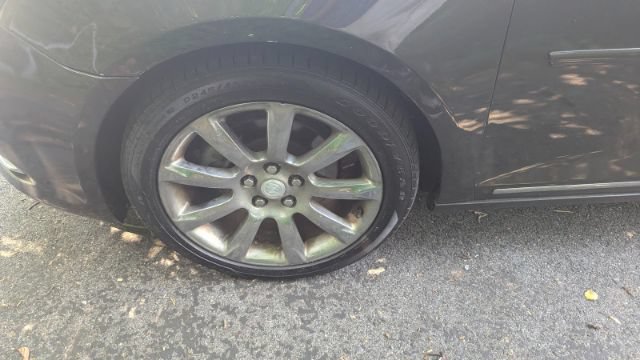 Used 2014 Buick LaCrosse Premium w/ Driver Confidence Package FWD image 9