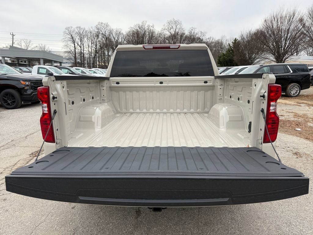 New 2026 Chevrolet Silverado 1500 Custom w/ Turbomax Blackout Package image 22