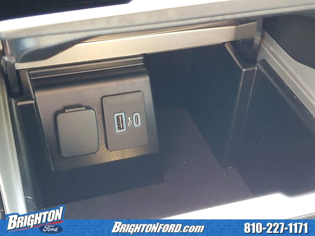 Certified 2023 Ford Explorer ST-Line AWD/4WD image 28