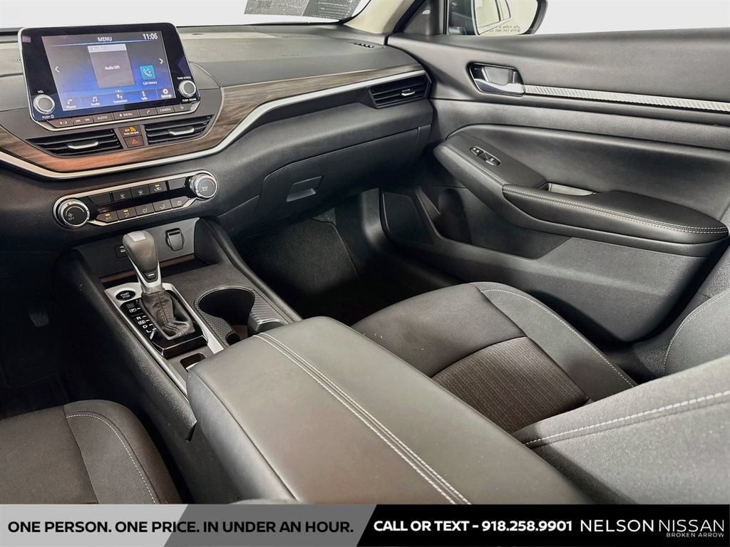 Certified 2025 Nissan Altima 2.5 SV AWD/4WD image 21