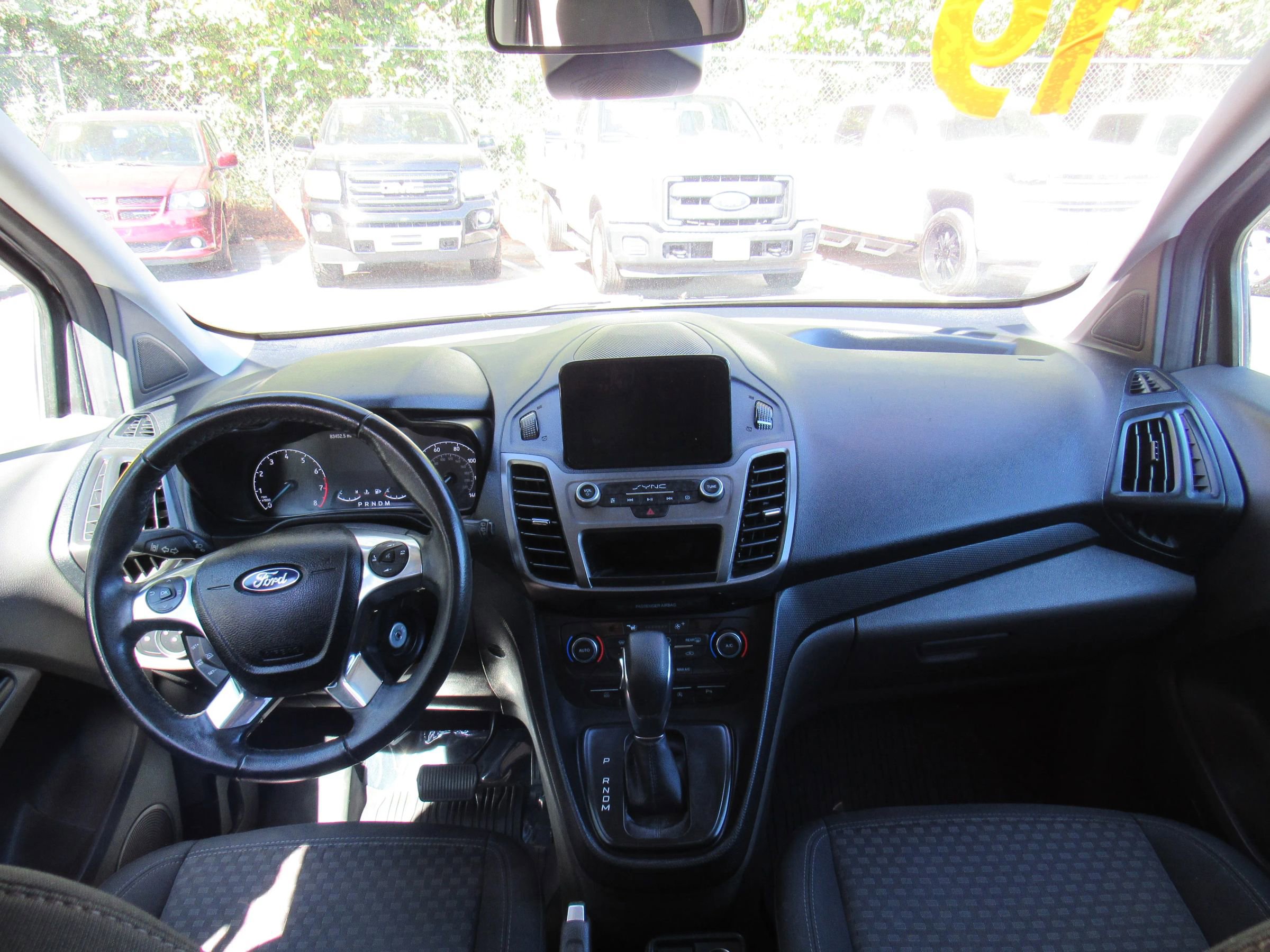 Used 2019 Ford Transit Connect XLT w/ Driver-Assist Package FWD image 18