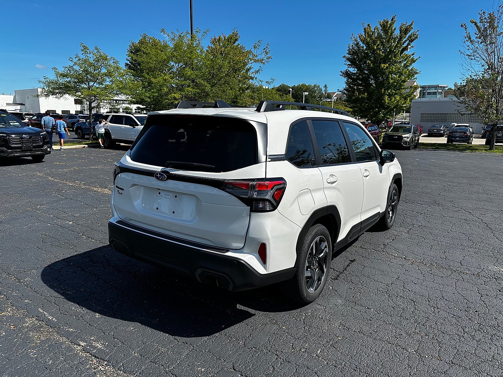 Used 2025 Subaru Forester Limited AWD/4WD image 3
