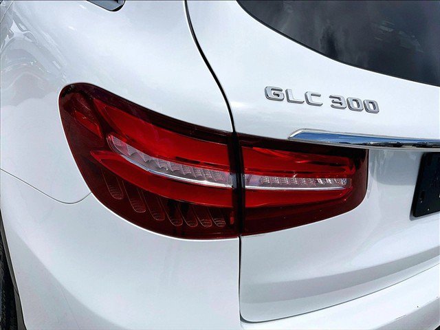 Used 2019 Mercedes-Benz GLC 300 4MATIC image 30