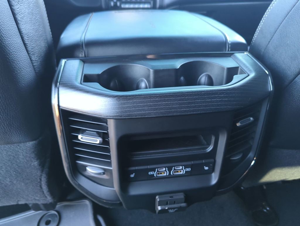 Used 2024 RAM 3500 Limited image 22