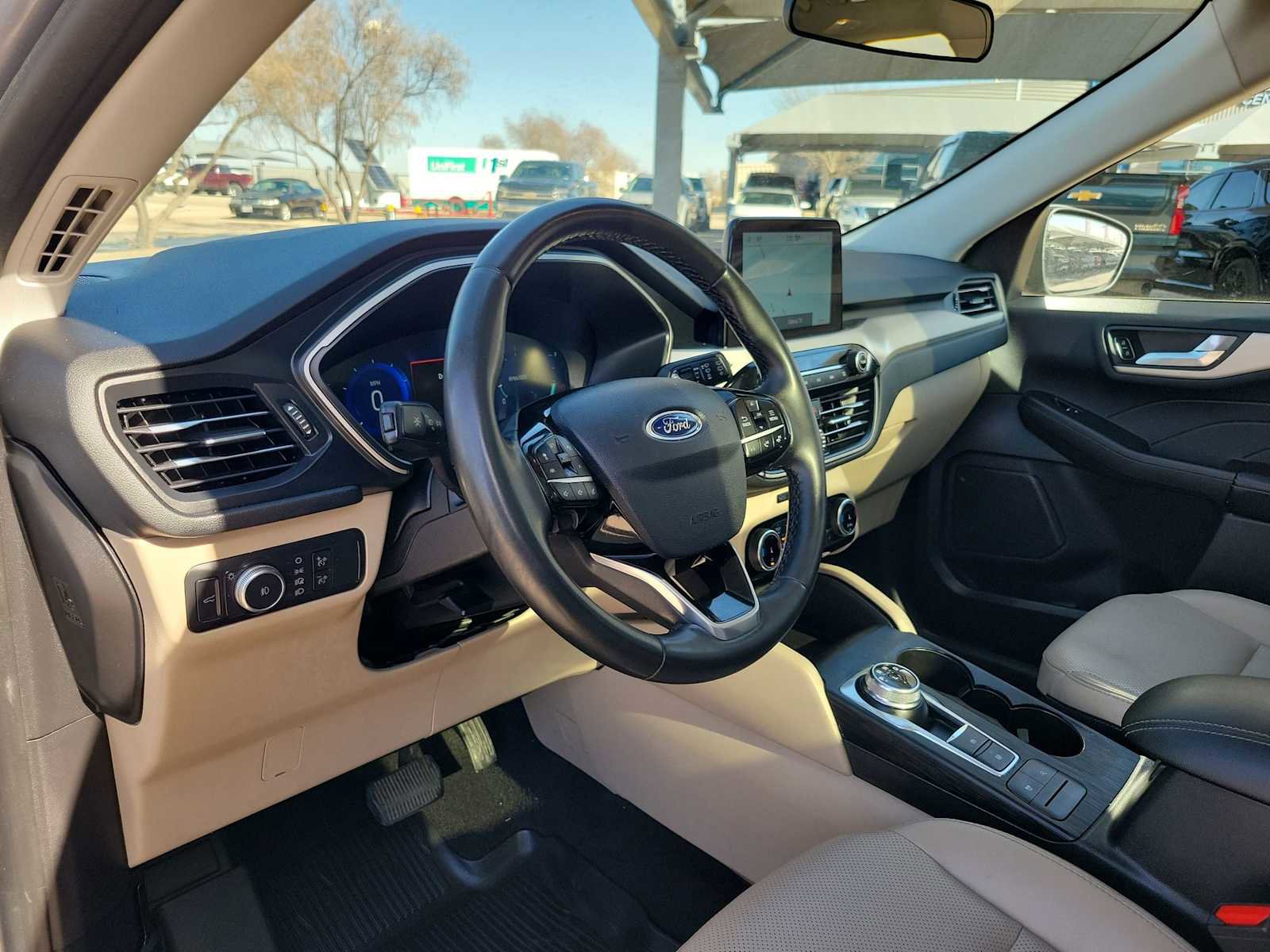 Used 2022 Ford Escape SEL w/ Technology Package image 10