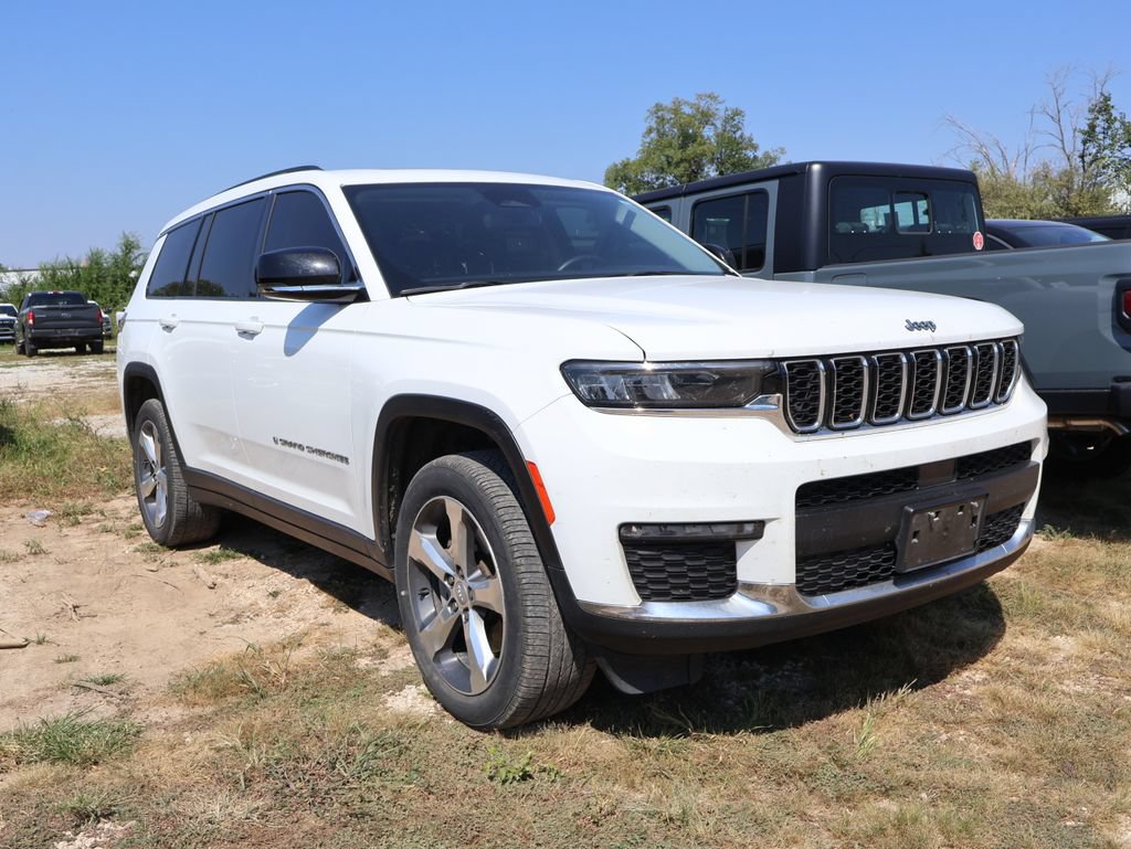 Used 2021 Jeep Grand Cherokee L Limited w/ Trailer Tow Group (B) AWD/4WD image 11
