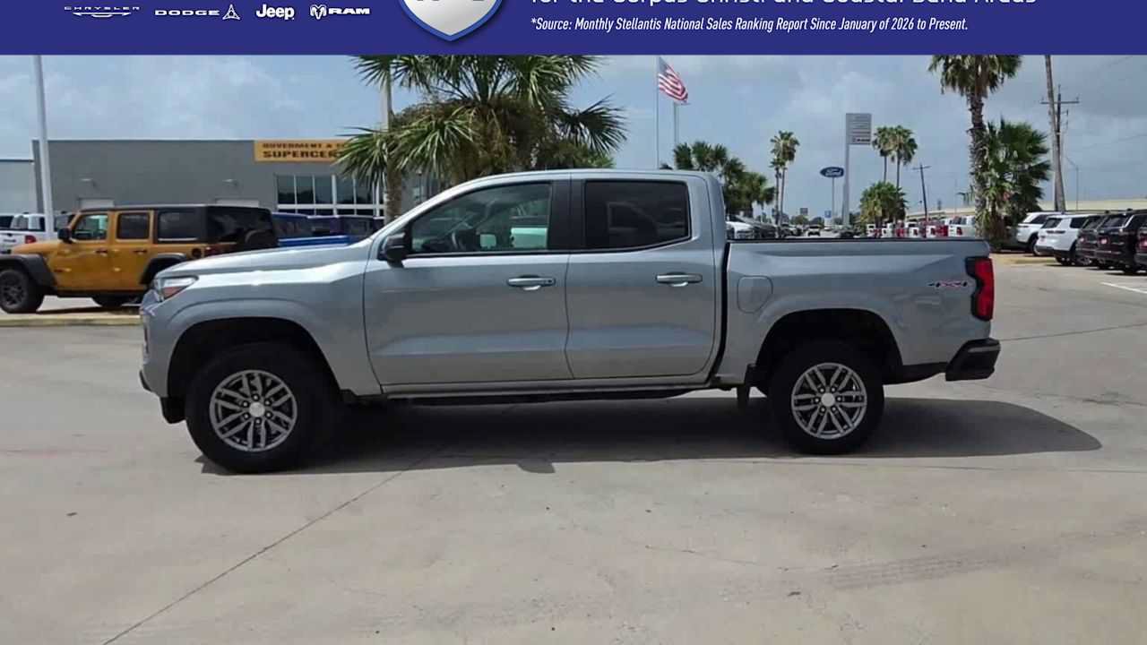 Used 2024 Chevrolet Colorado LT w/ Advanced Trailering Package AWD/4WD image 5