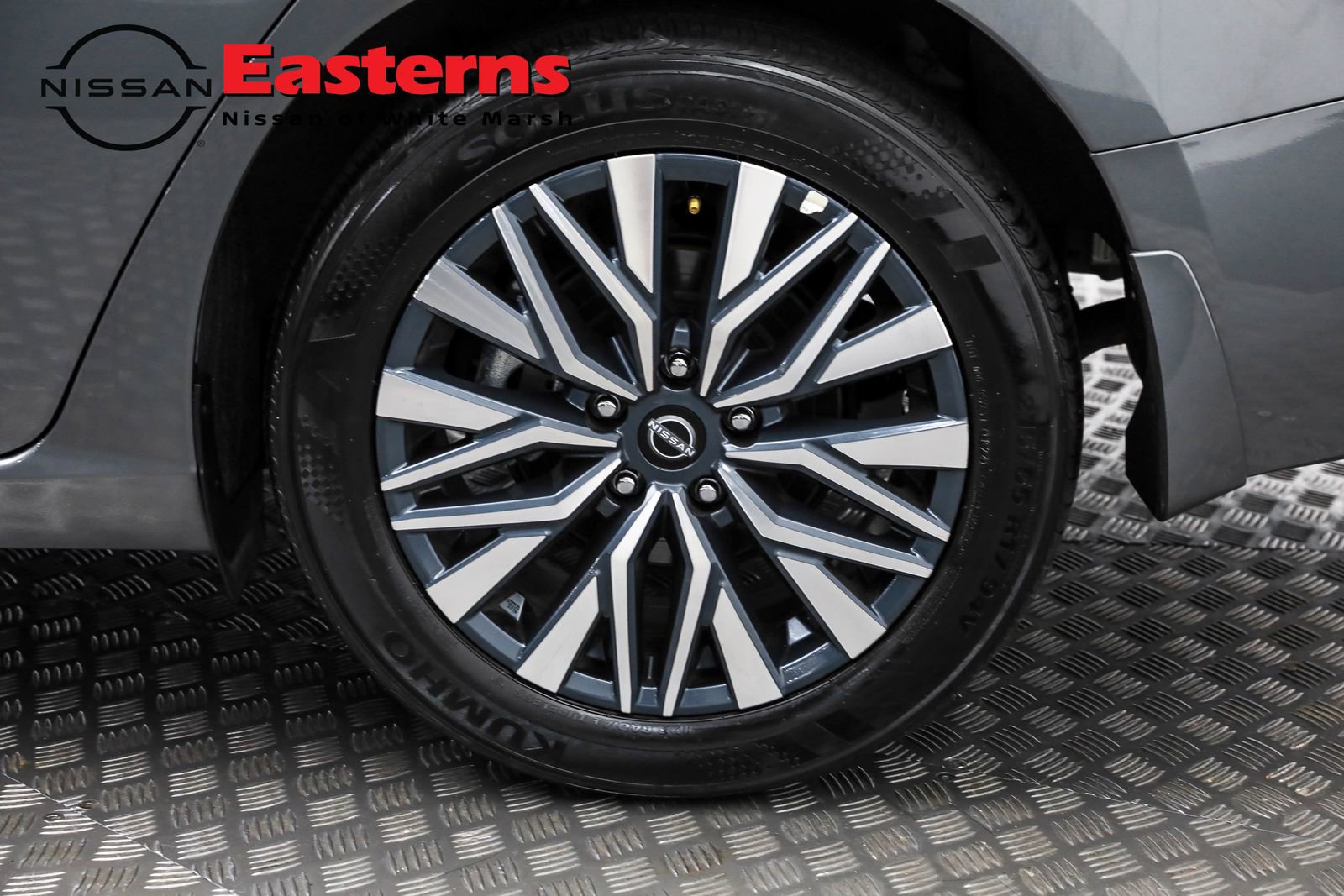 Used 2024 Nissan Altima 2.5 SV w/ SV Premium Package image 58