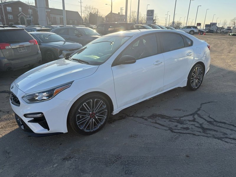 Used 2021 Kia Forte GT image 3