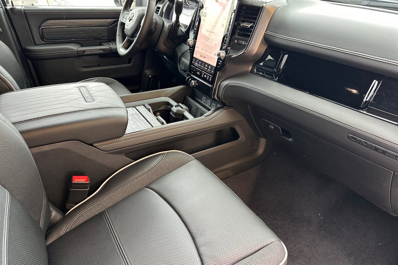 New 2026 RAM 3500 Limited image 18