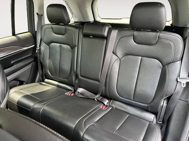 Used 2024 Jeep Grand Cherokee Limited 4xe AWD/4WD image 13