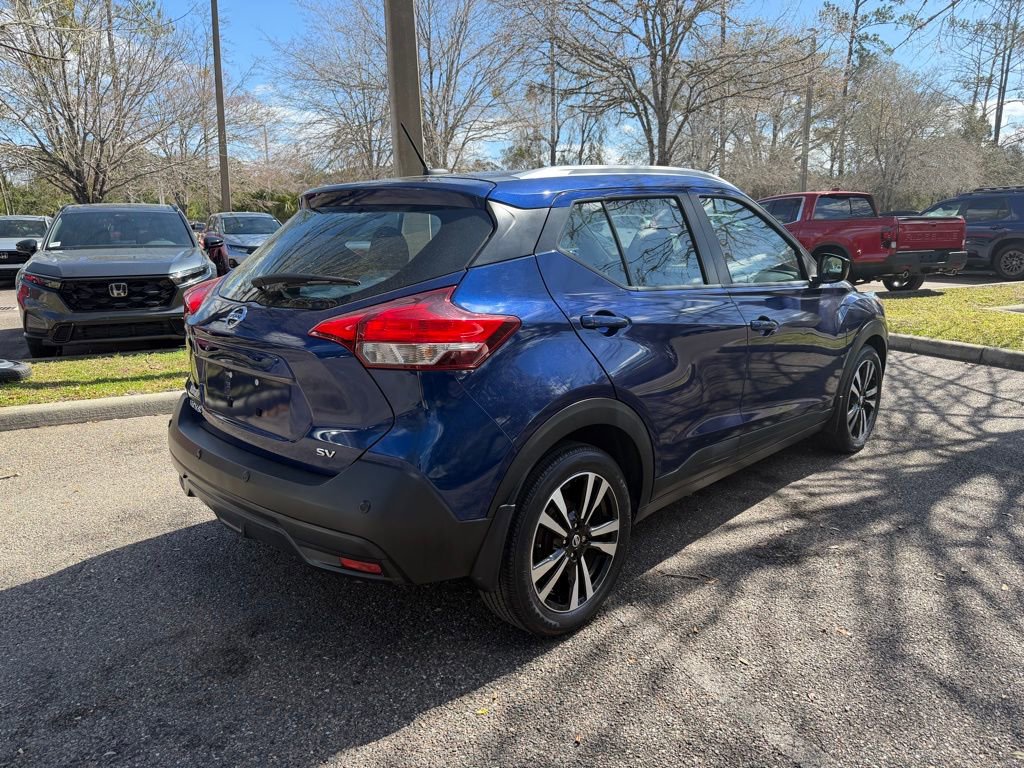 Used 2020 Nissan Kicks SV image 6