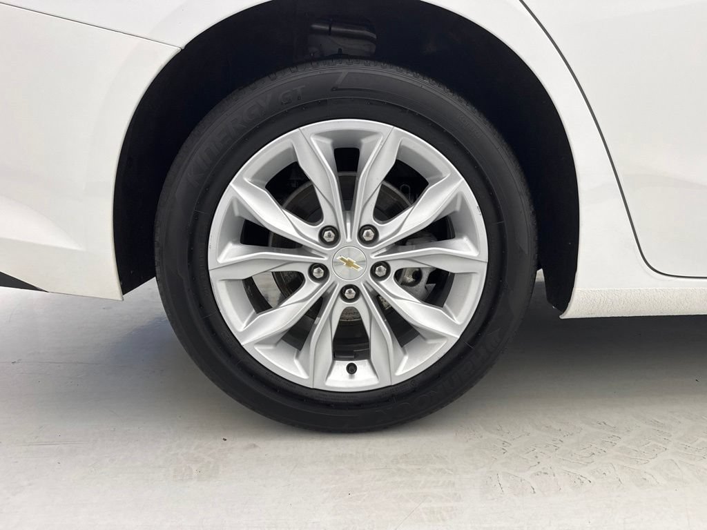 Used 2024 Chevrolet Malibu LT FWD image 8