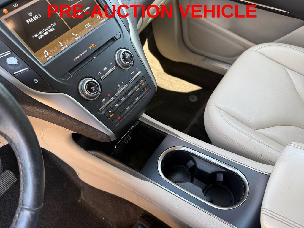 Used 2017 Lincoln MKC Premiere FWD image 23