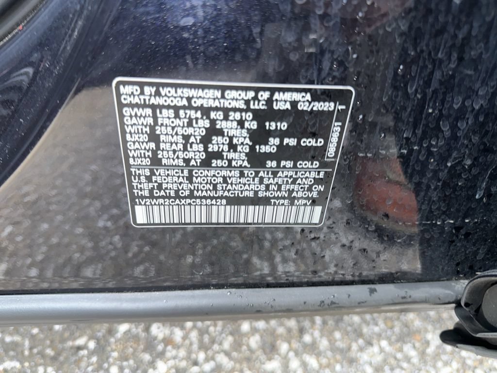Used 2023 Volkswagen Atlas SE w/ Black Wheel Package FWD image 7