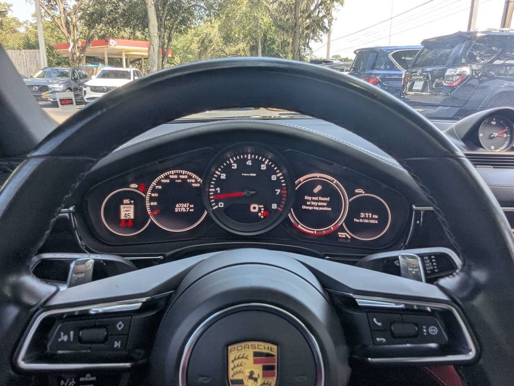 Used 2022 Porsche Panamera RWD image 51
