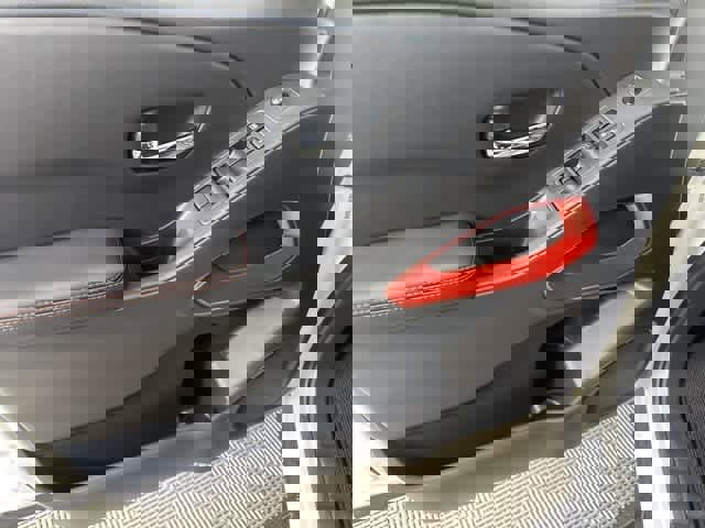 New 2025 Nissan Frontier Pro-X w/ Black Accent Package image 14