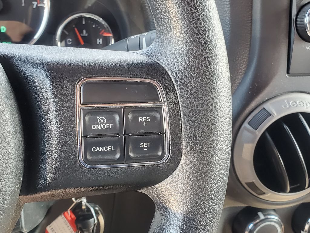Used 2017 Jeep Wrangler Unlimited Sport AWD/4WD image 12