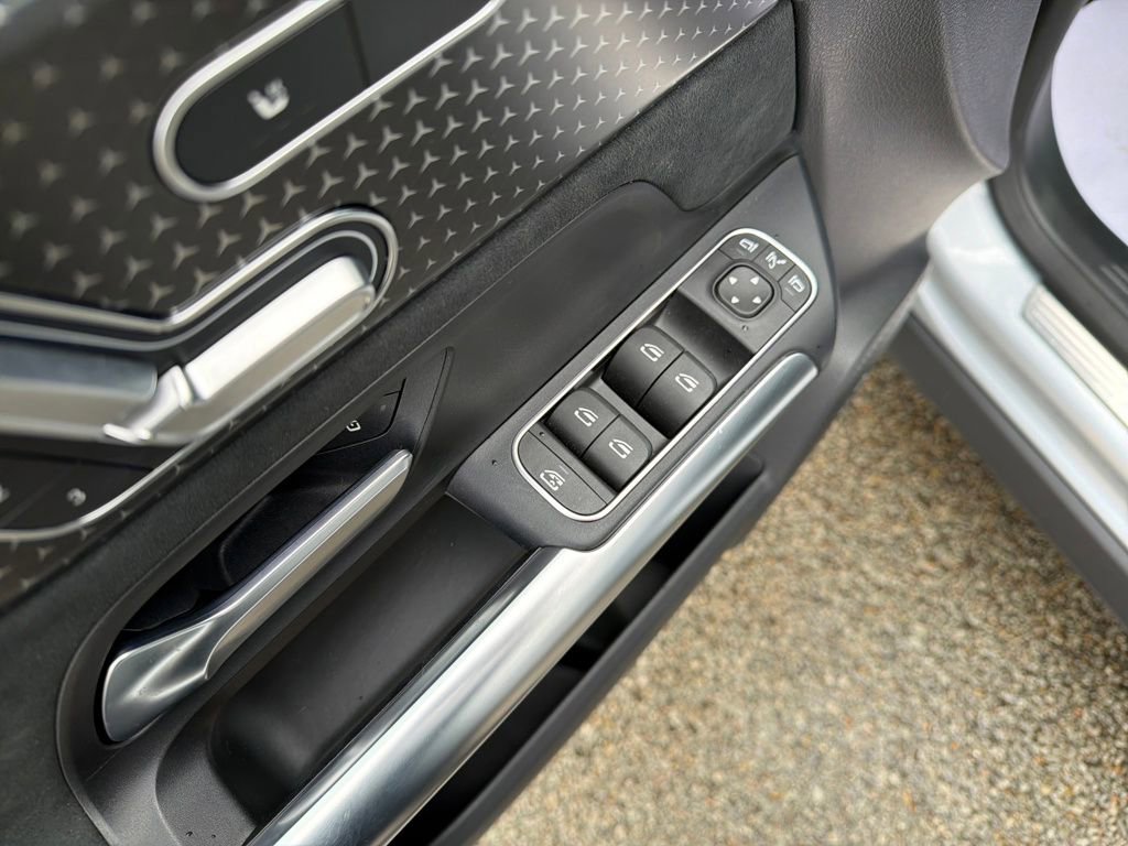 Certified 2024 Mercedes-Benz GLA 35 AMG 4MATIC image 12