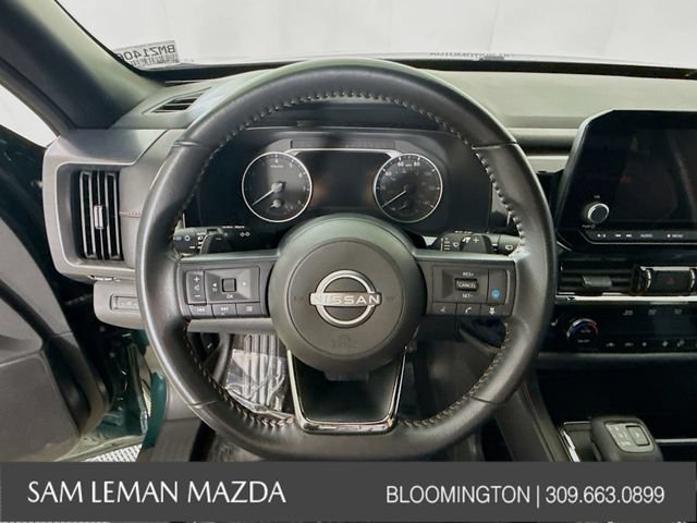 Used 2024 Nissan Pathfinder Rock Creek AWD/4WD image 11