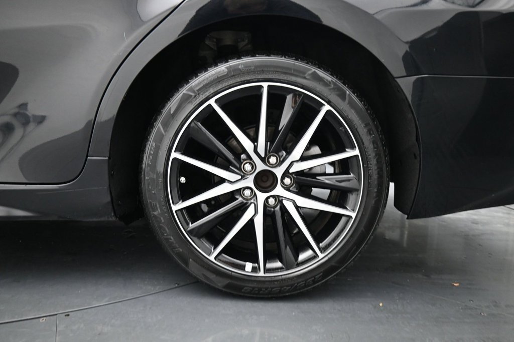 Used 2024 Toyota Camry SE FWD image 15
