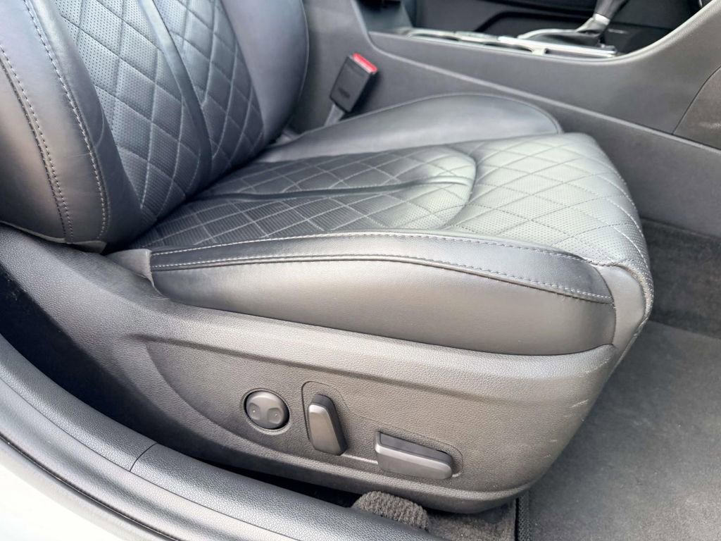 Used 2018 Kia Optima SX w/ Technology Package image 11