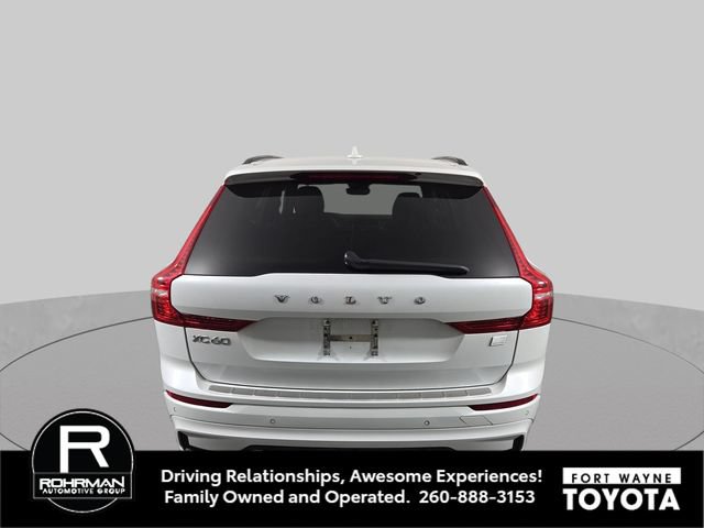 Used 2022 Volvo XC60 T8 R-Design w/ Advanced Package AWD/4WD image 9