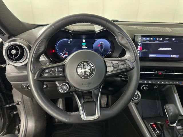 Used 2024 Alfa Romeo Tonale Ti image 14
