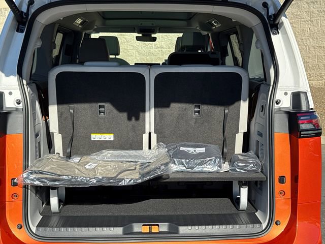 New 2025 Volkswagen ID. Buzz 1st Edition image 13