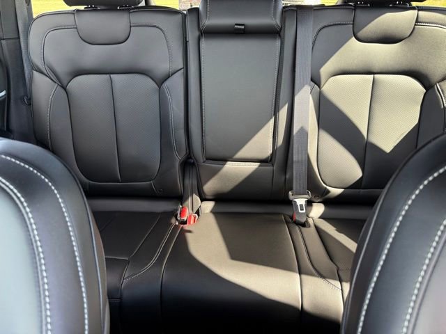 New 2025 Jeep Grand Cherokee Limited image 23