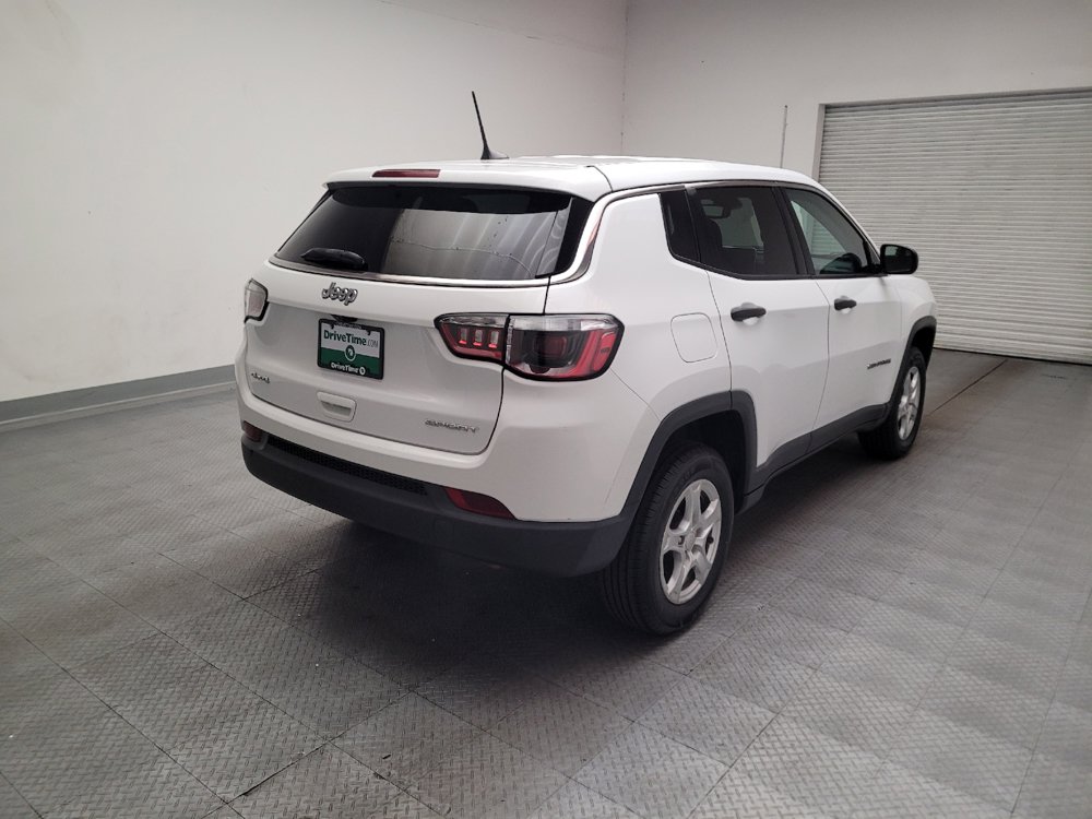 Used 2022 Jeep Compass Sport AWD/4WD image 9