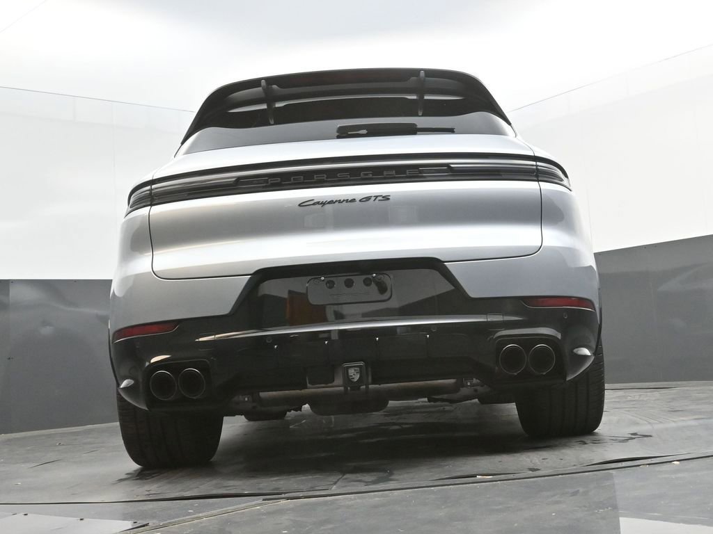 Certified 2025 Porsche Cayenne GTS image 38