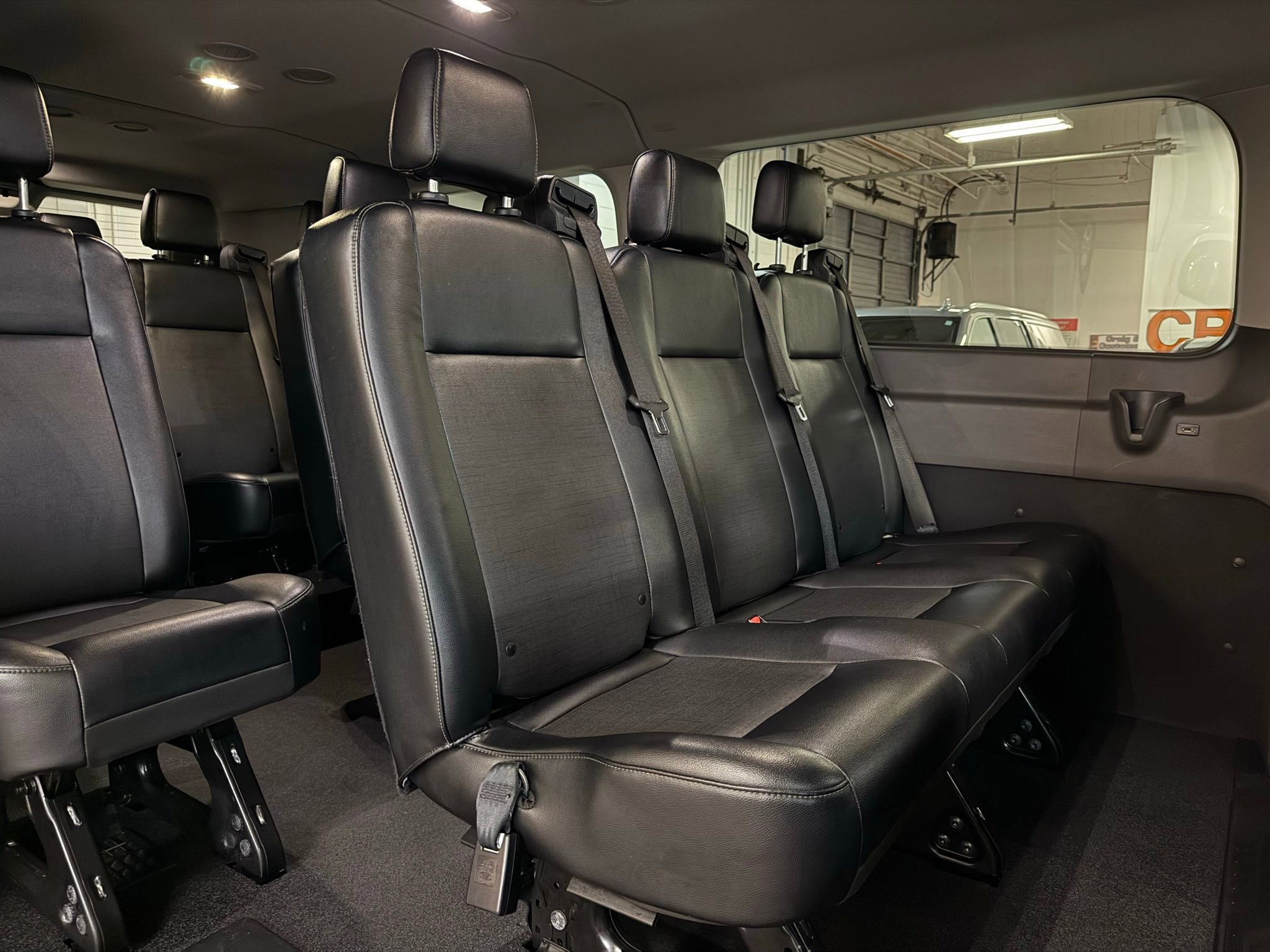 Used 2024 Ford Transit 350 XL image 34