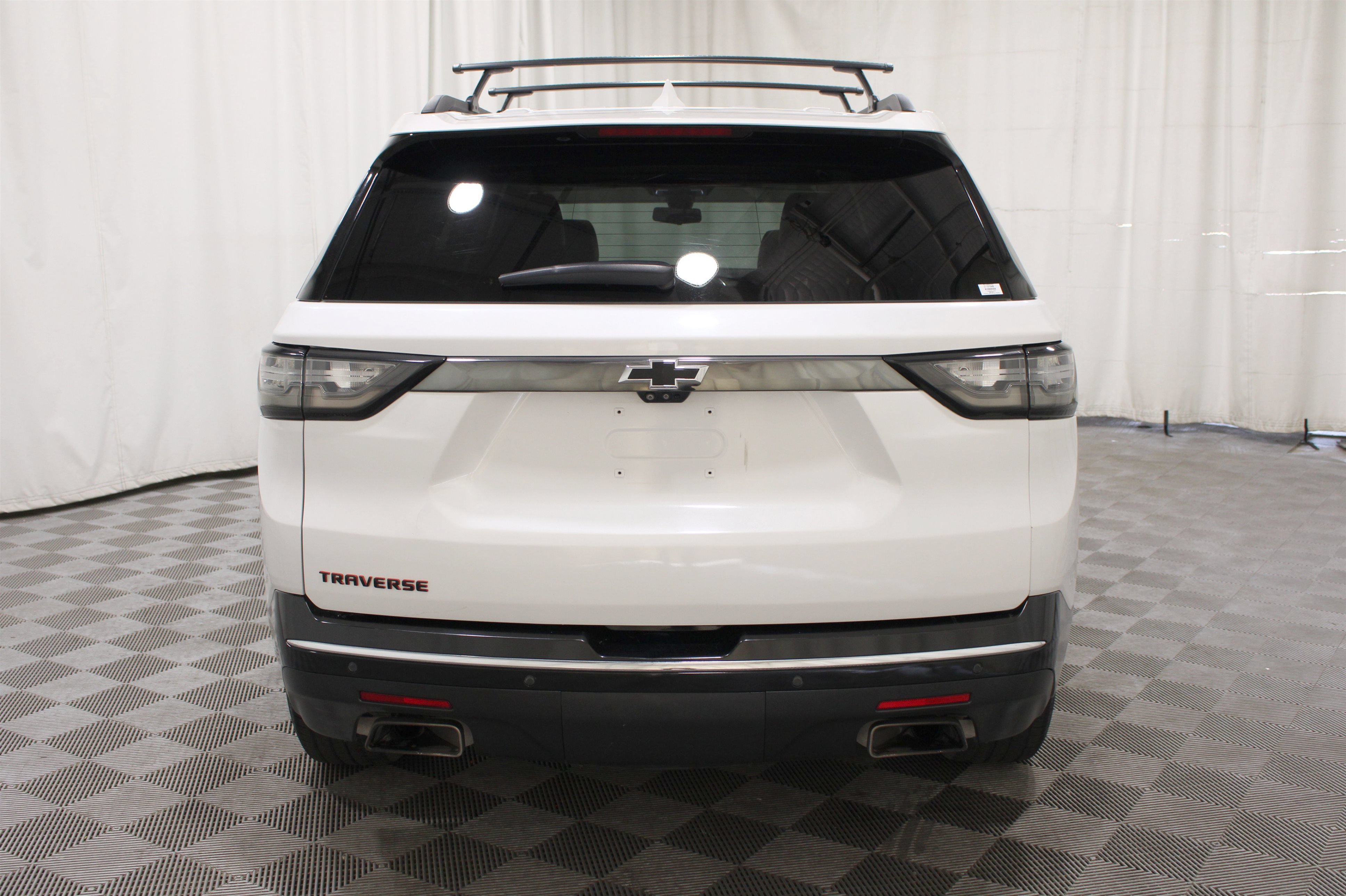 Used 2020 Chevrolet Traverse Premier w/ Redline Edition FWD image 35
