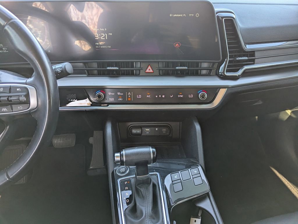 Certified 2023 Kia Sportage EX image 12