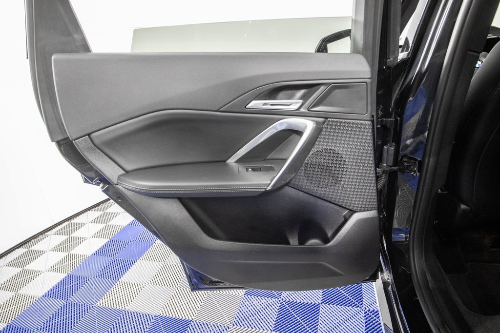 Used 2025 BMW X1 xDrive28i image 13