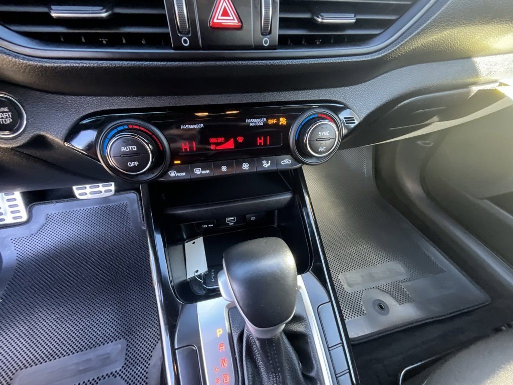 Used 2023 Kia Forte GT-Line image 15